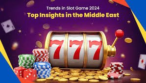Người dùng trải nghiệm game trực tuyến trên điện thoại tại Việt Nam